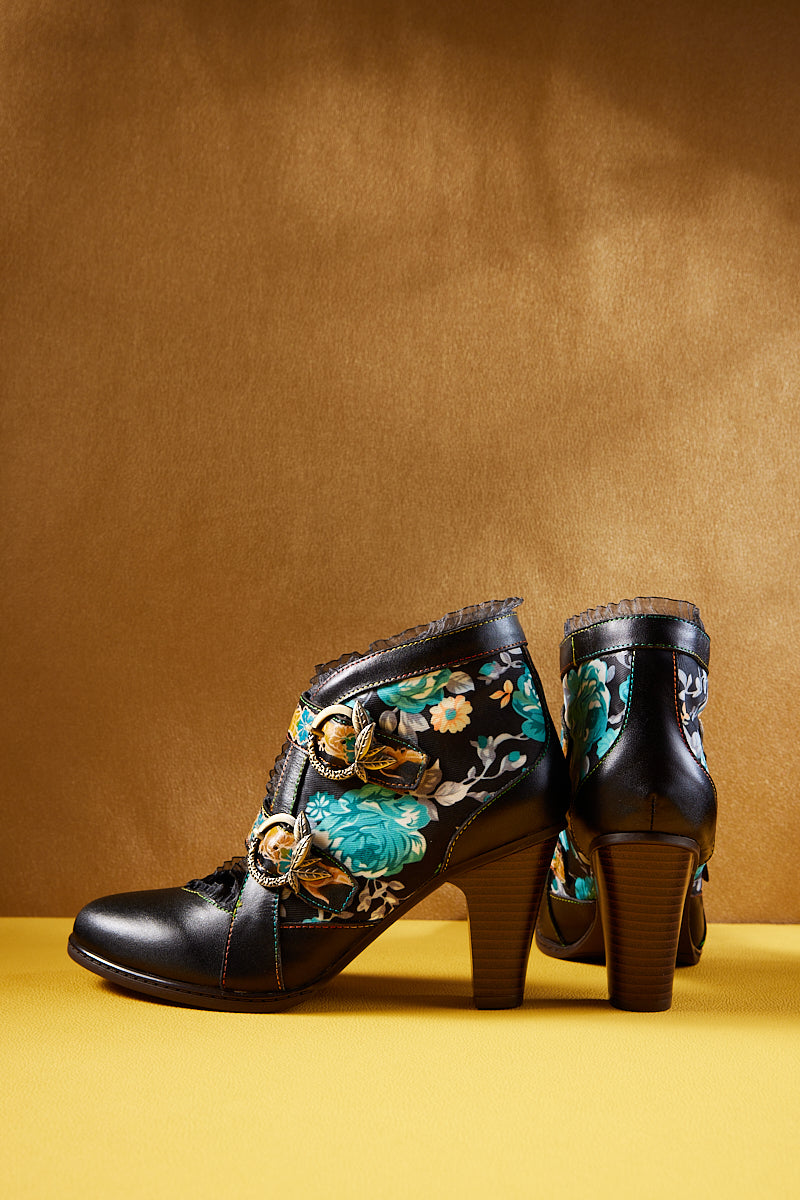 Beautifully Finished Boots in a Timeless Design