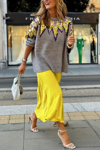 Well Tailored Sweater with a Graceful Silhouette