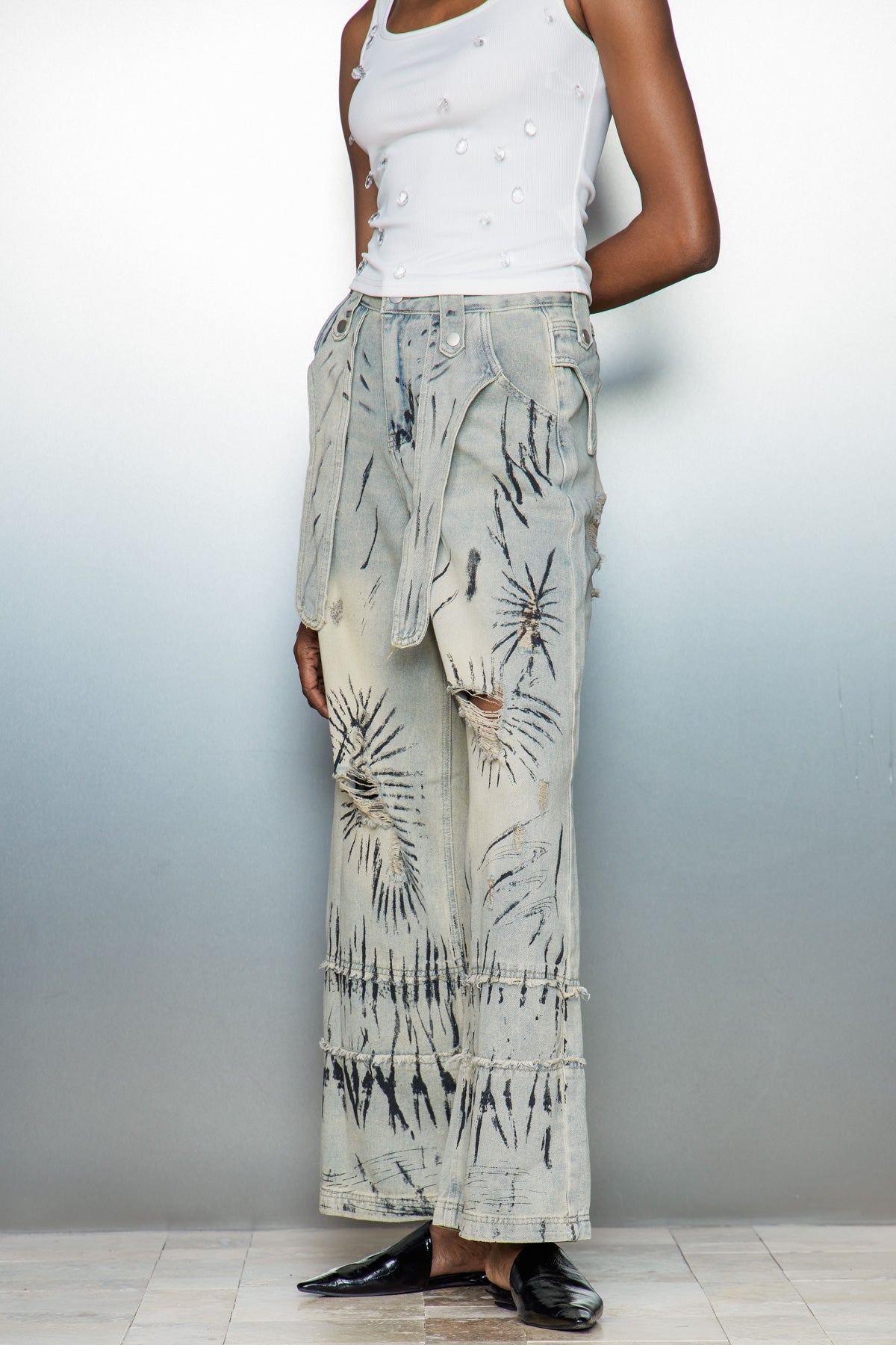 Beautifully Finished Garment in a Timeless Design