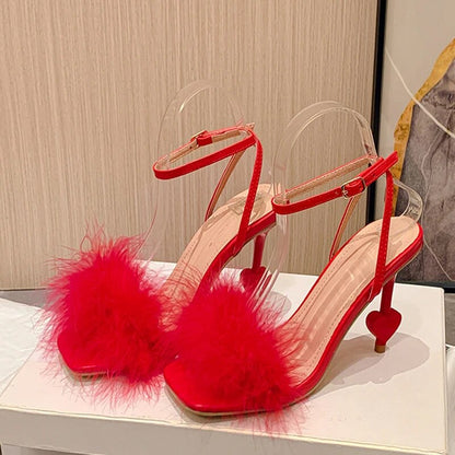 A Vintage Style Heels with Delicate Timeless Details