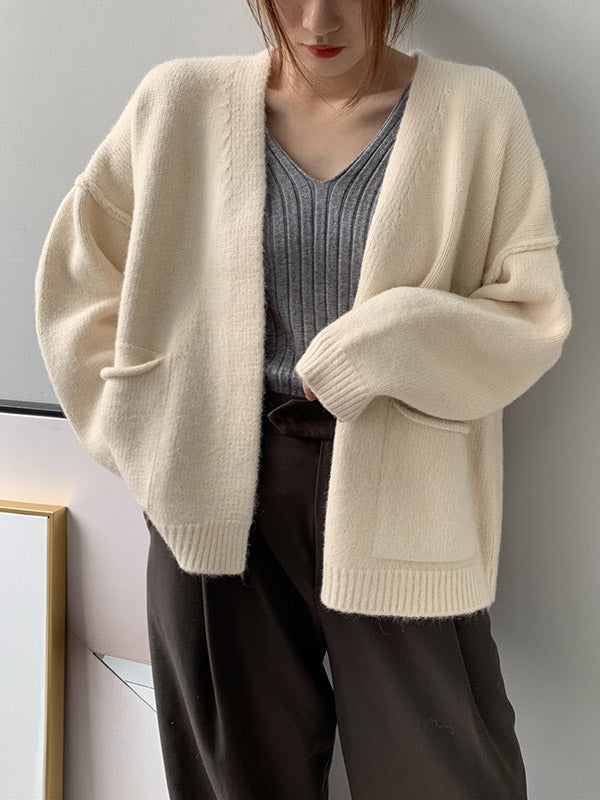 Classic Vintage Cardigan with a Flattering Fit