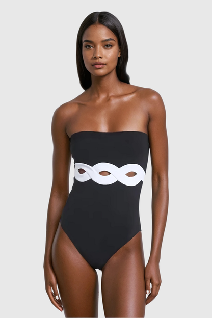 Well Tailored Swimsuit with a Graceful Silhouette