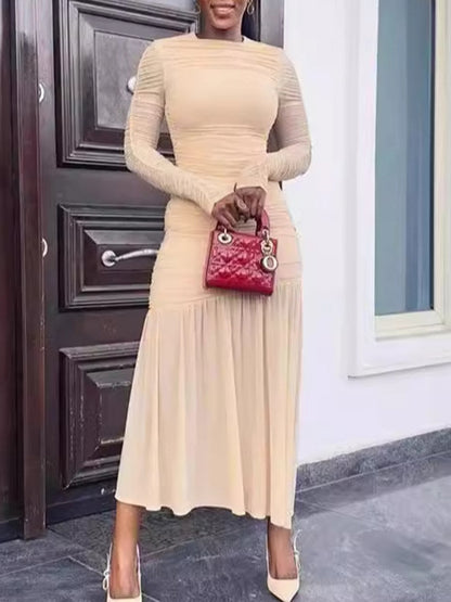 A Vintage Style Dress with Delicate Timeless Details