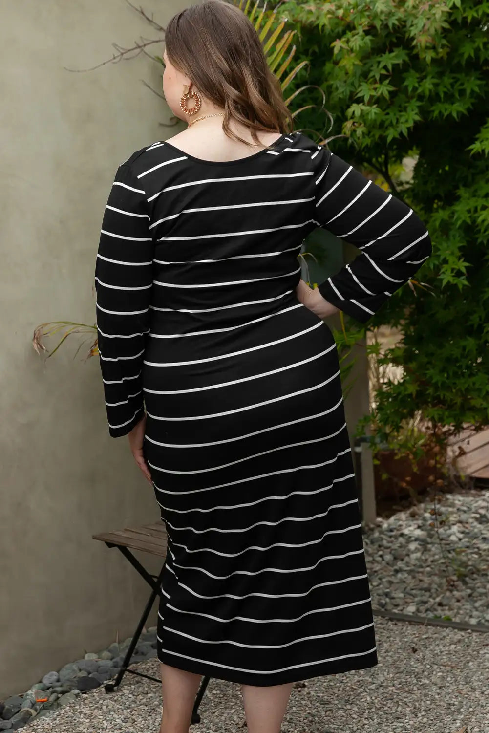 Sophisticated Dress with a Clean Classic Look