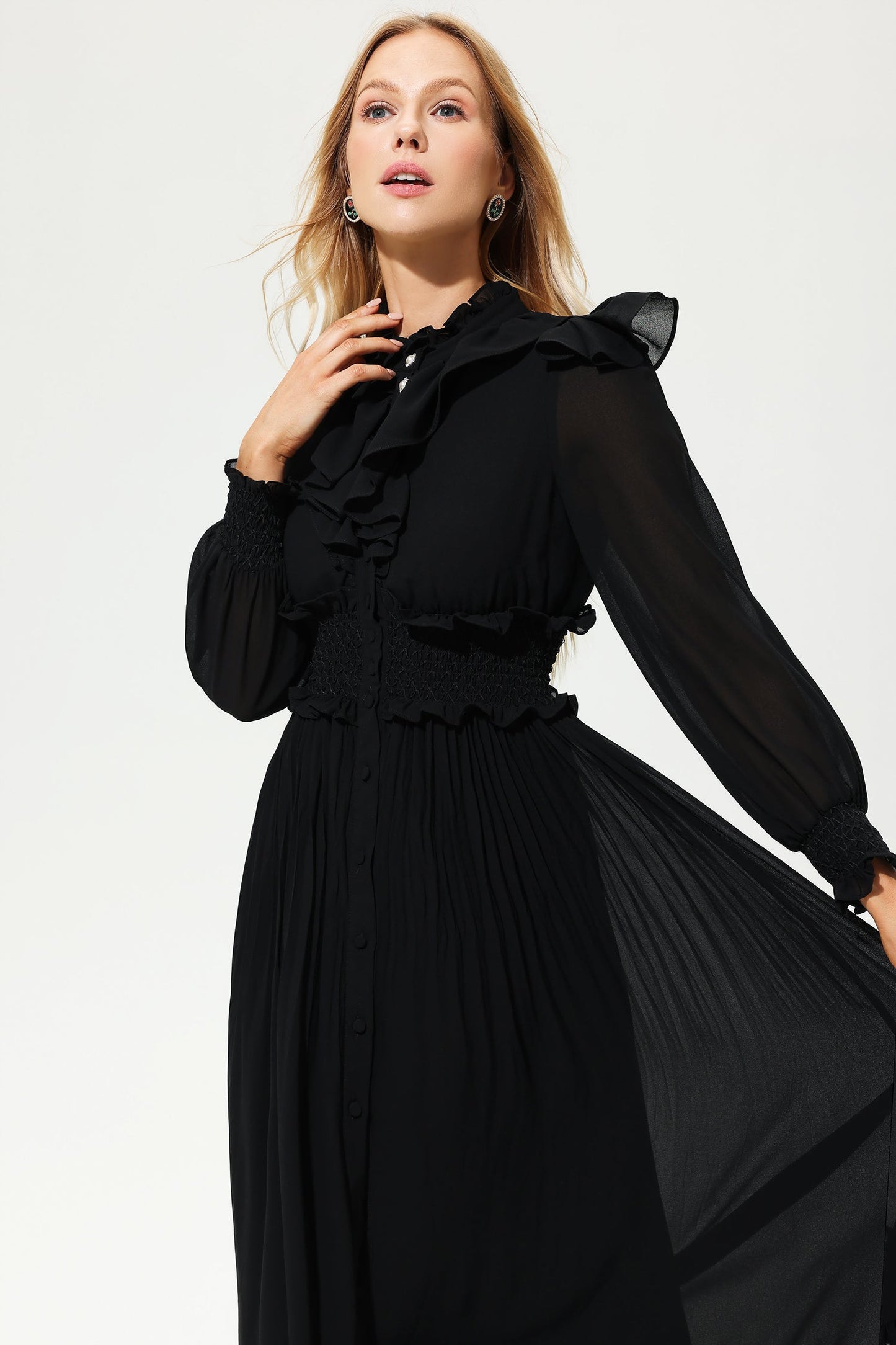 Polished Dress with an Effortless Classic Look