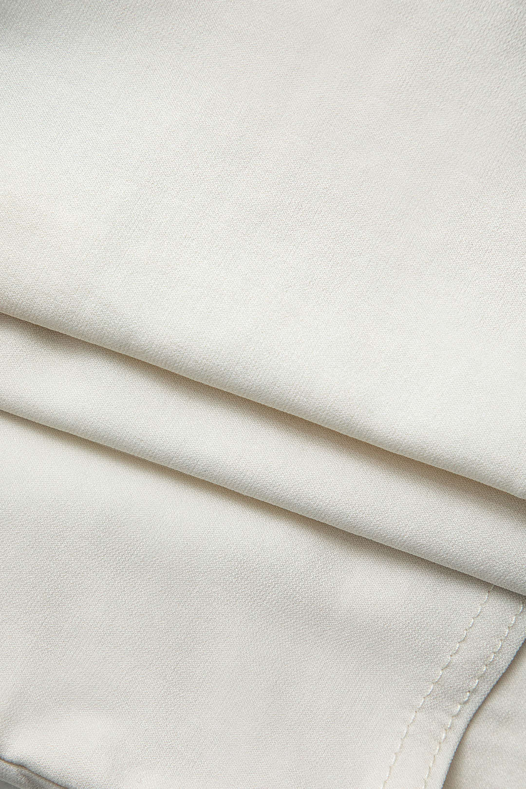 Classic Vintage & Enduringly Stylish Top