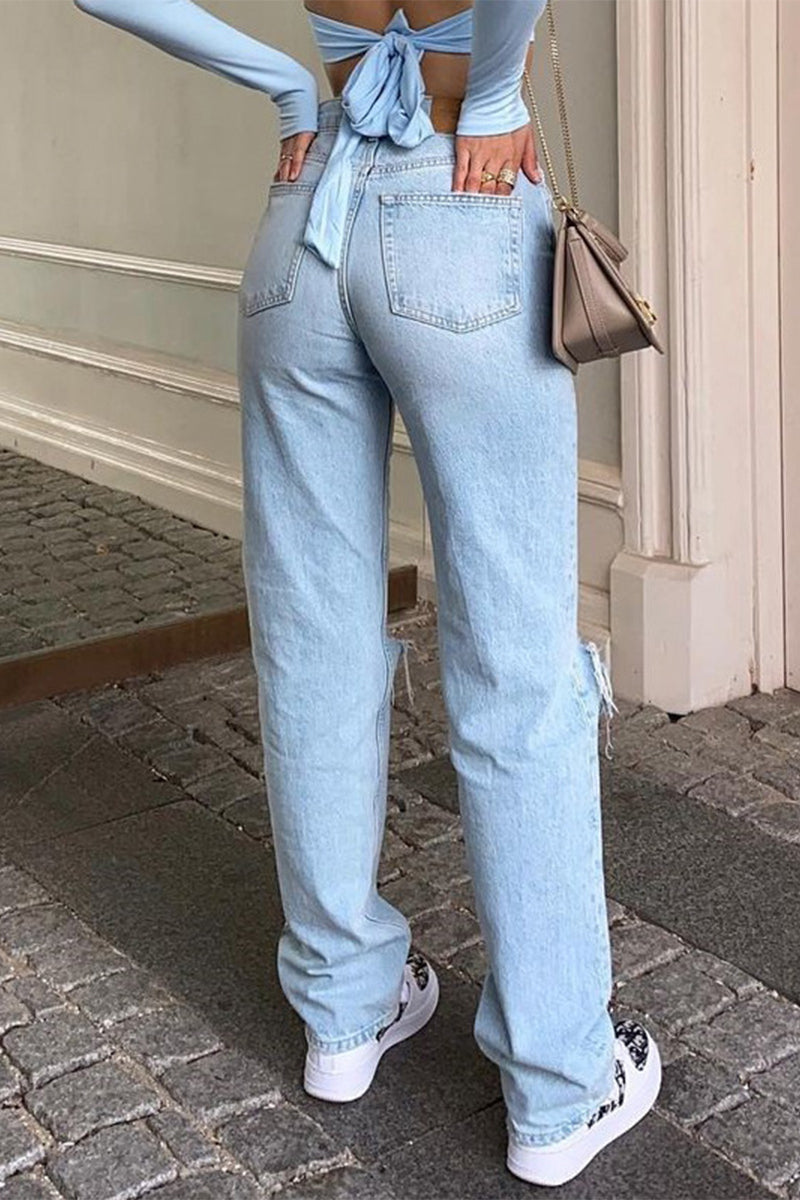 Well Tailored Garment with a Graceful Silhouette