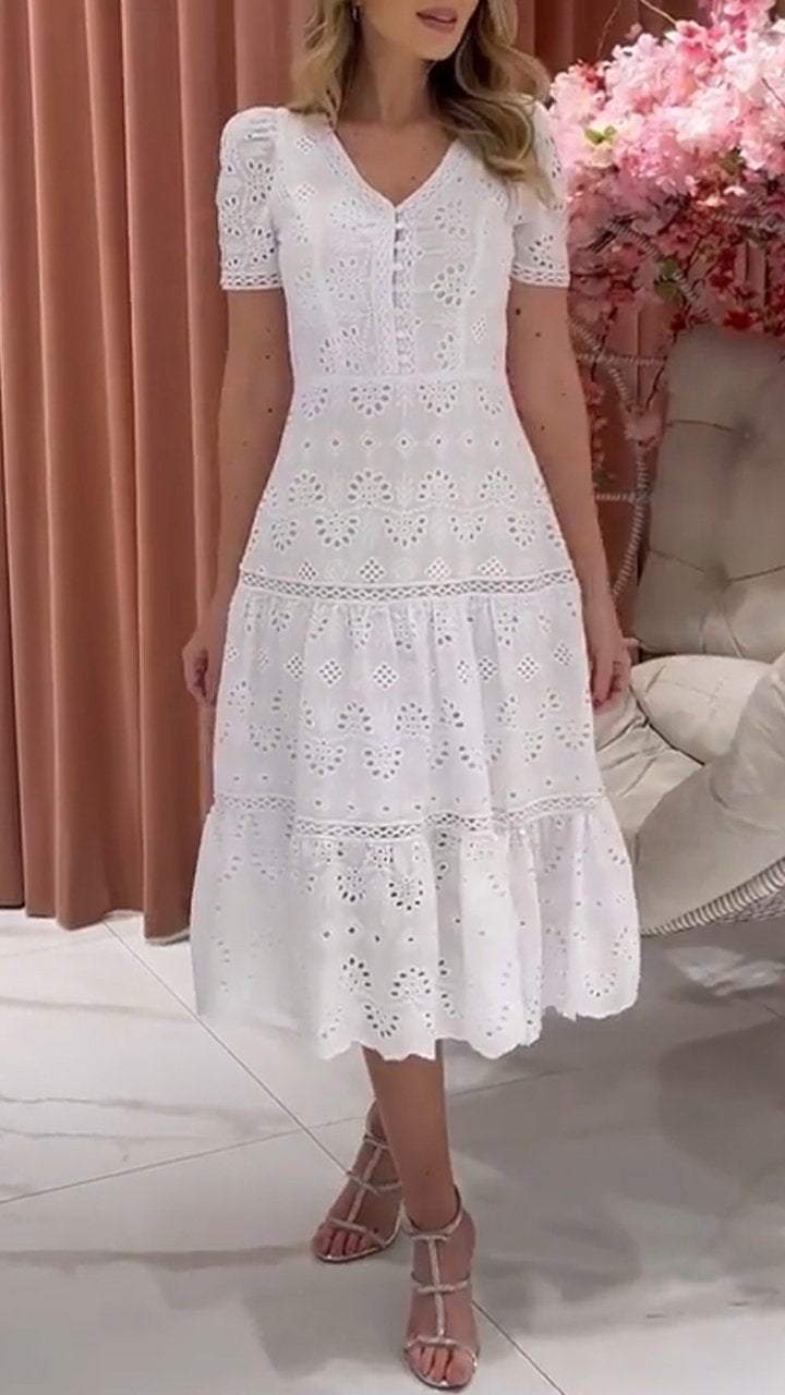 Polished Dress with an Effortless Classic Look