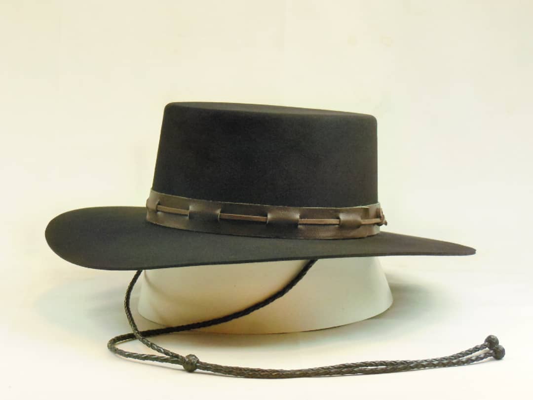Classic Vintage & Enduringly Stylish Garment
