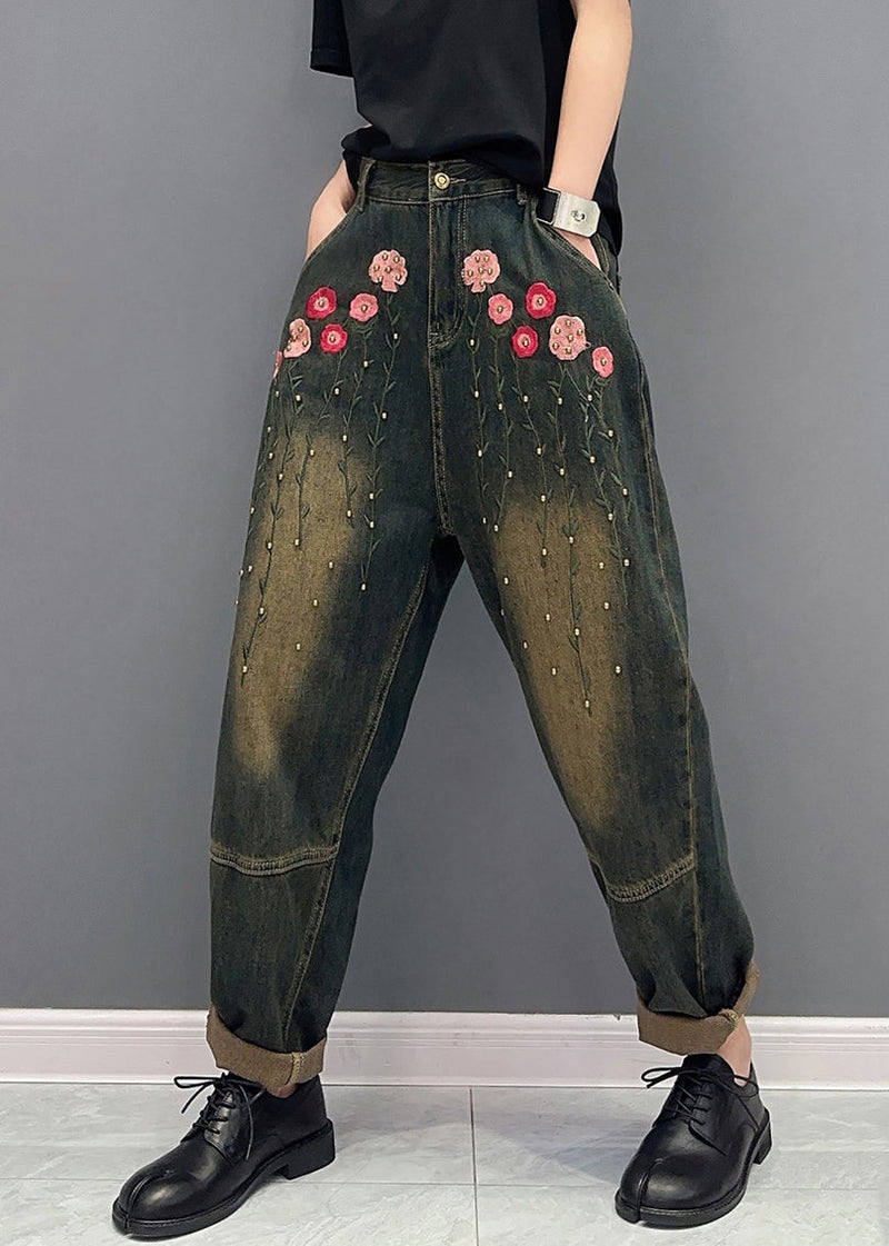 Sophisticated Pants with a Clean Classic Look