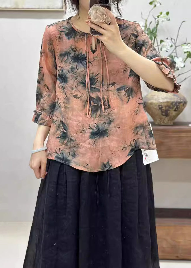 Classic Vintage Shirt with a Flattering Fit