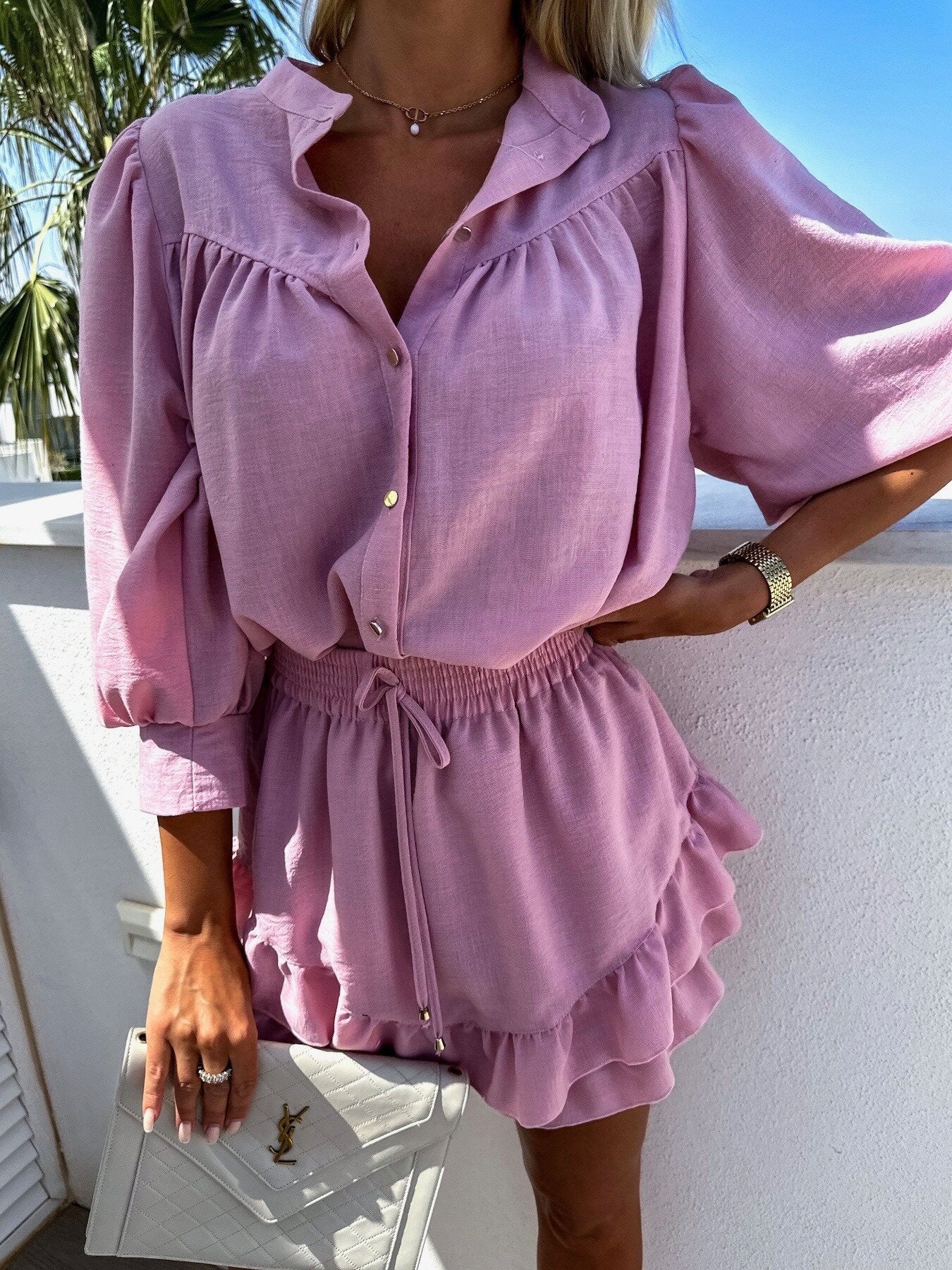 Effortlessly Elegant Garment with a Timeless Design