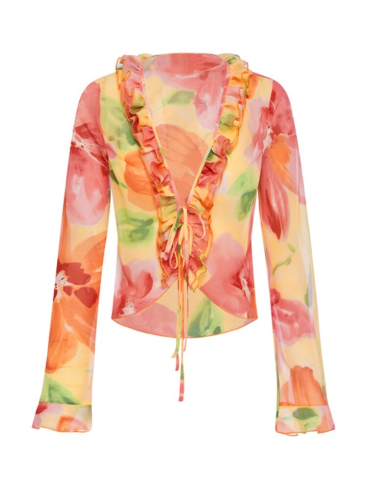Polished Blouse with an Effortless Classic Look