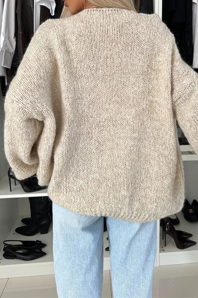 Well Tailored Garment with a Graceful Silhouette
