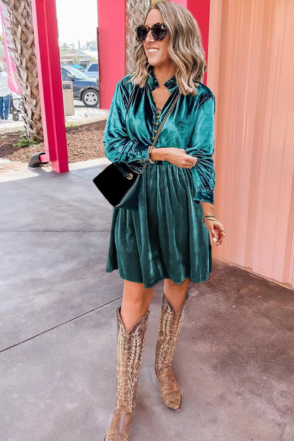 Sophisticated Dress with a Clean Classic Look
