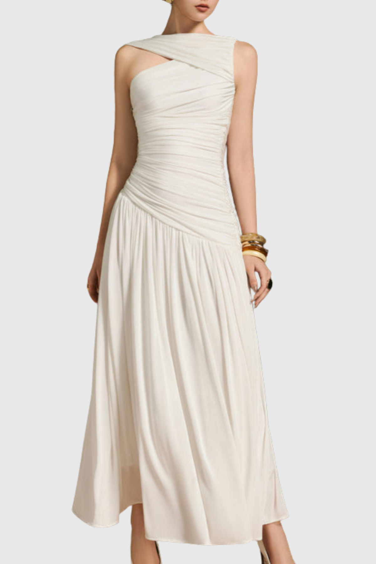 Effortlessly Elegant Dress with a Timeless Design