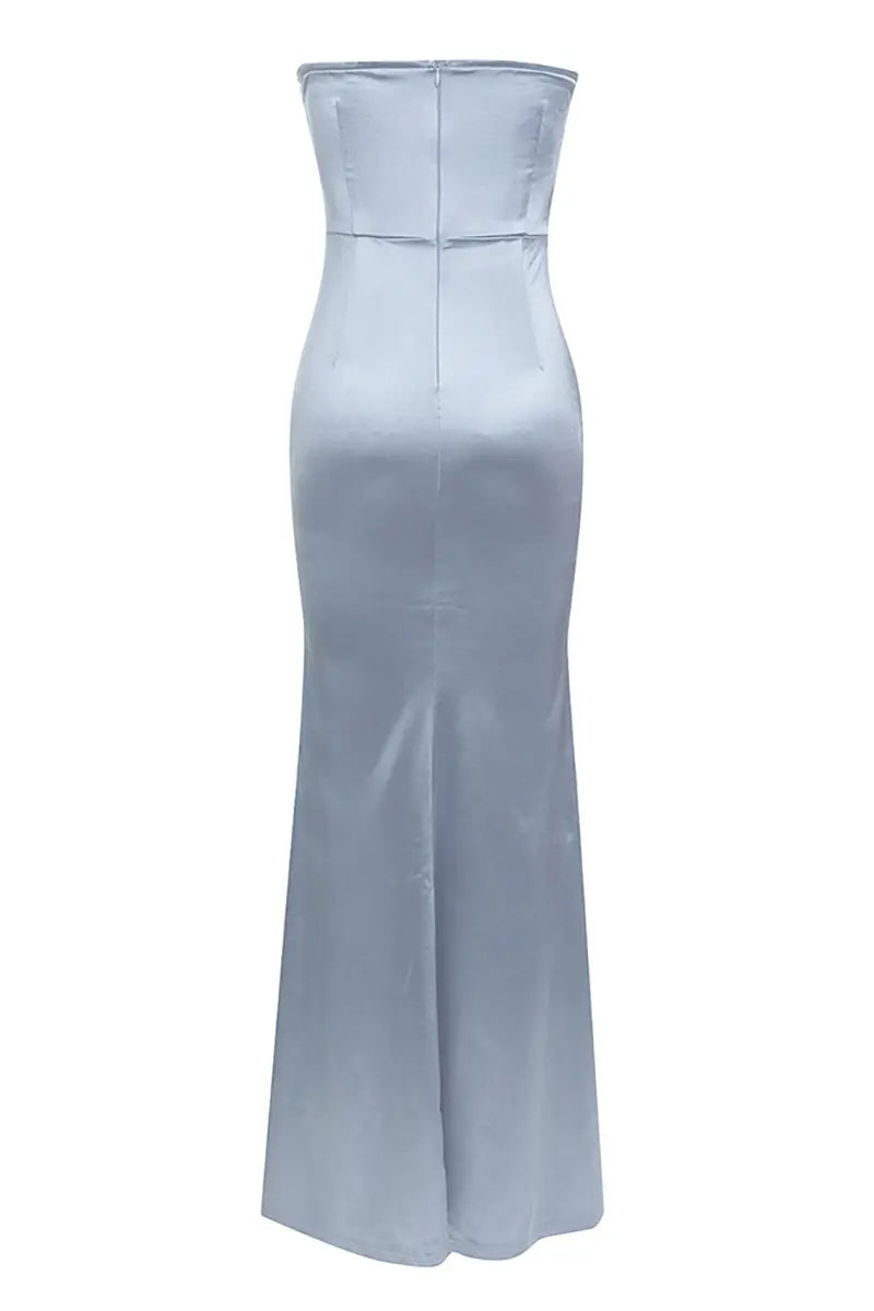 Classic Vintage Garment with a Flattering Fit