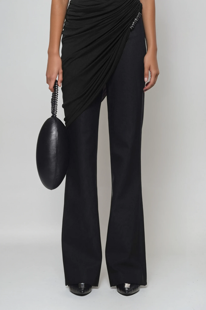 Polished Pants with an Effortless Classic Look