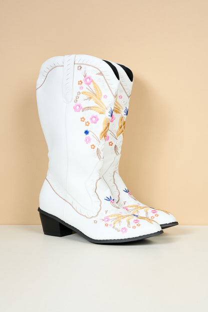 Beautifully Crafted Boots in a Classic Style