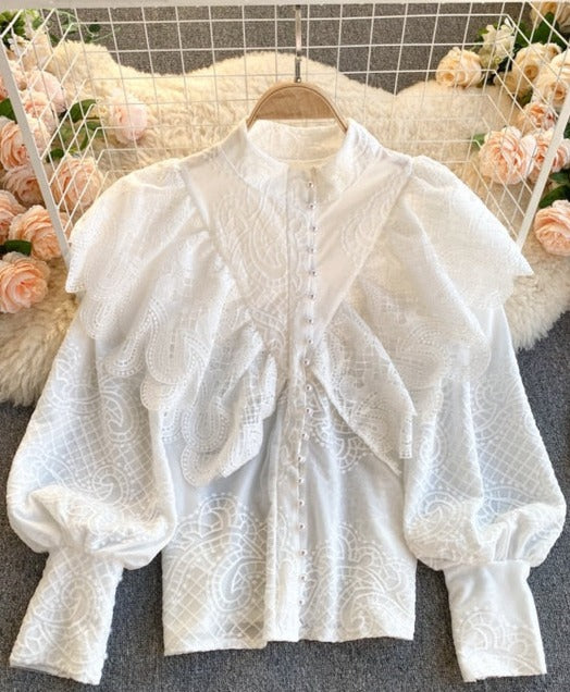 Classic Vintage Blouse with a Flattering Fit