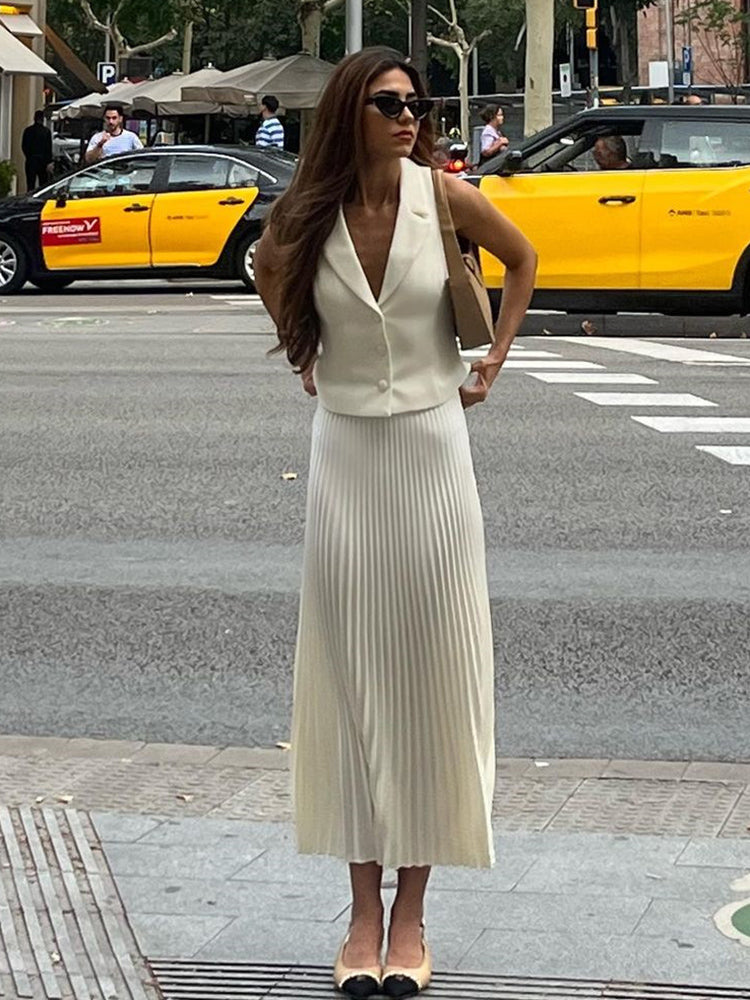 Beautifully Crafted Top in a Classic Style