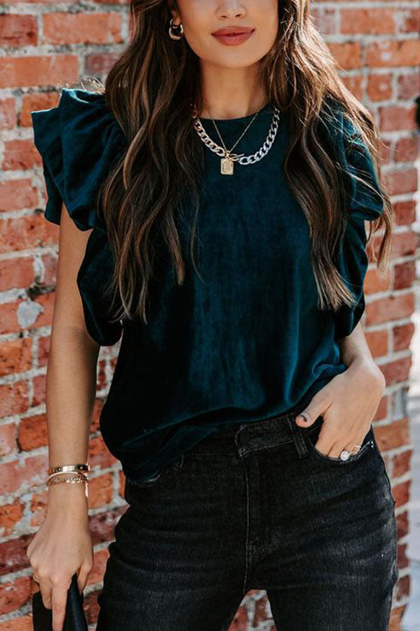 Polished Top with an Effortless Classic Look