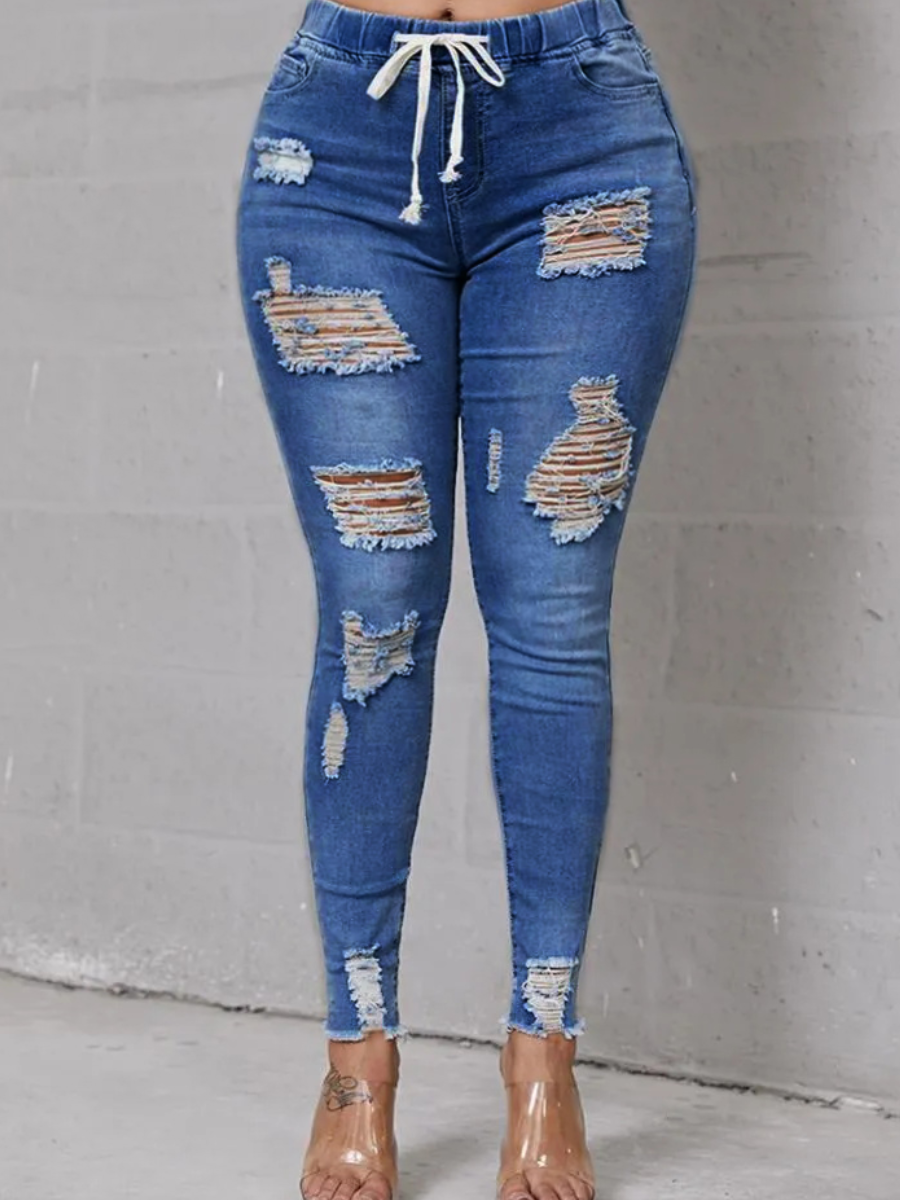 Gracefully Styled Garment for Any Occasion