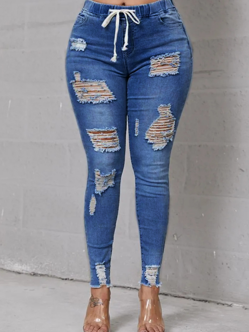 Gracefully Styled Garment for Any Occasion