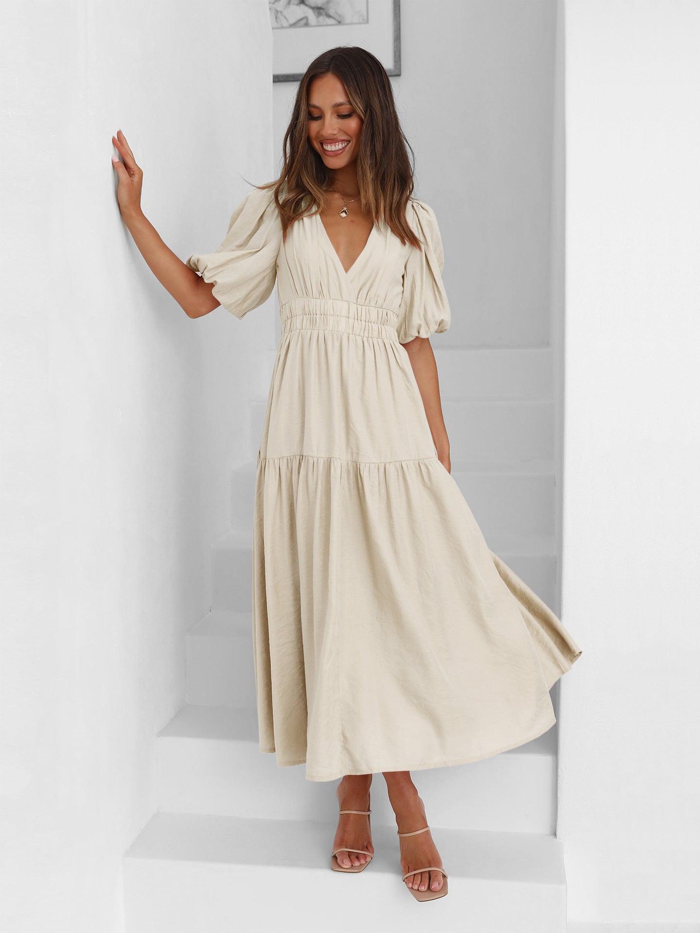Beautifully Crafted Dress in a Classic Style