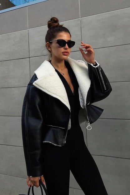 Classic Vintage & Enduringly Stylish Coat