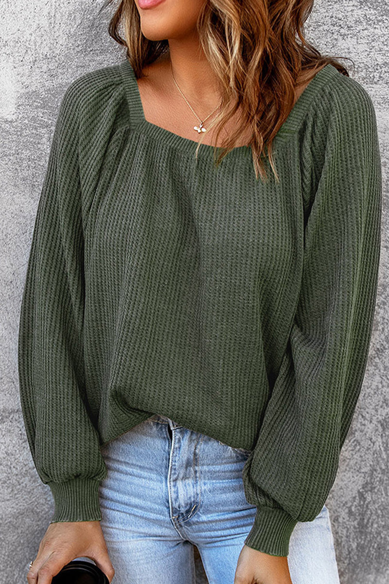 Beautifully Finished Top in a Timeless Design