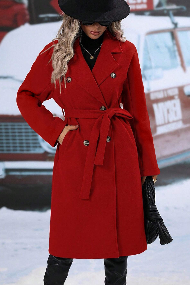 Gracefully Styled Coat for Any Occasion