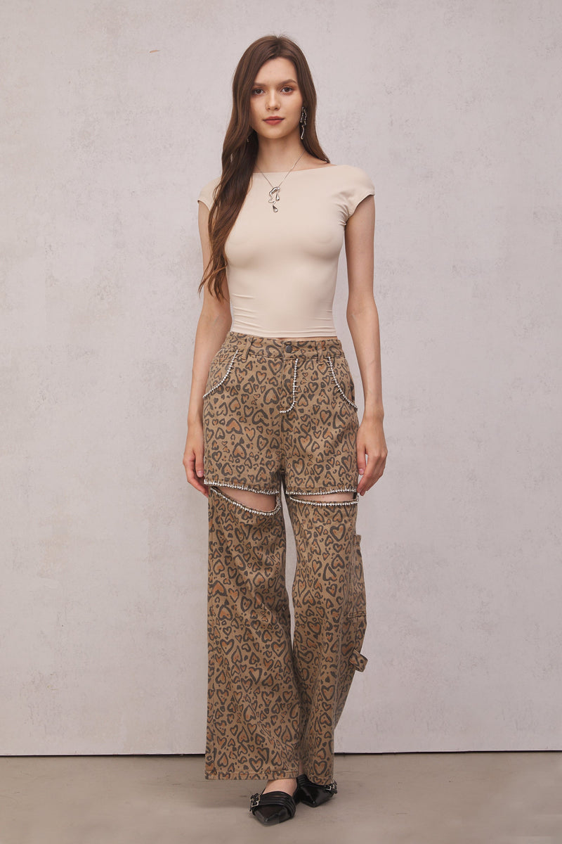 Well Tailored Garment with a Graceful Silhouette
