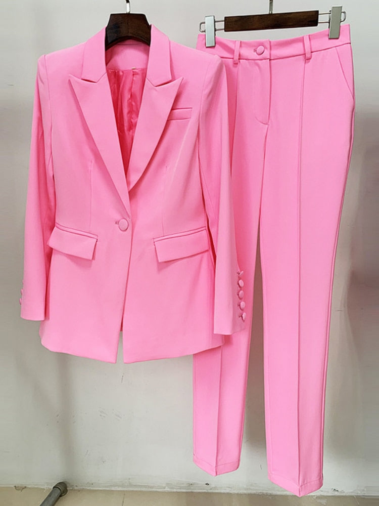 Classic Vintage Trousers with a Flattering Fit