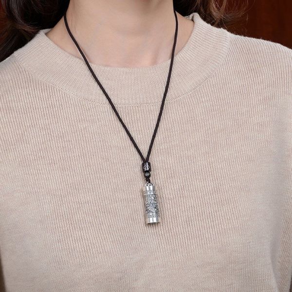 Gracefully Styled Garment for Any Occasion