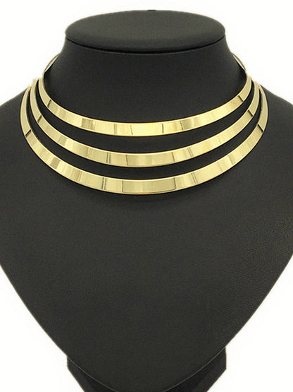 Beautifully Finished Garment in a Timeless Design
