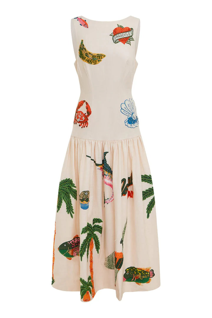 Beautifully Crafted Dress in a Classic Style