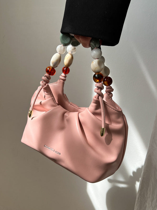 Gracefully Styled Bag for Any Occasion