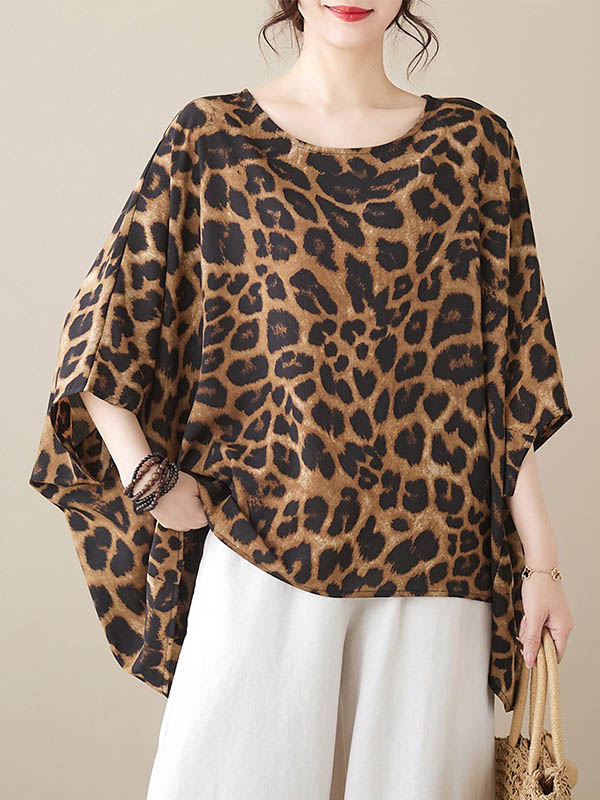 Sophisticated T-Shirt with a Clean Classic Look