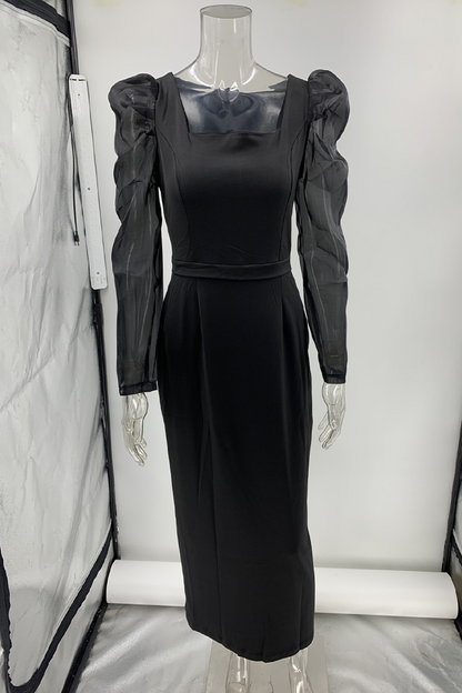 Classic Vintage Dress with a Flattering Fit