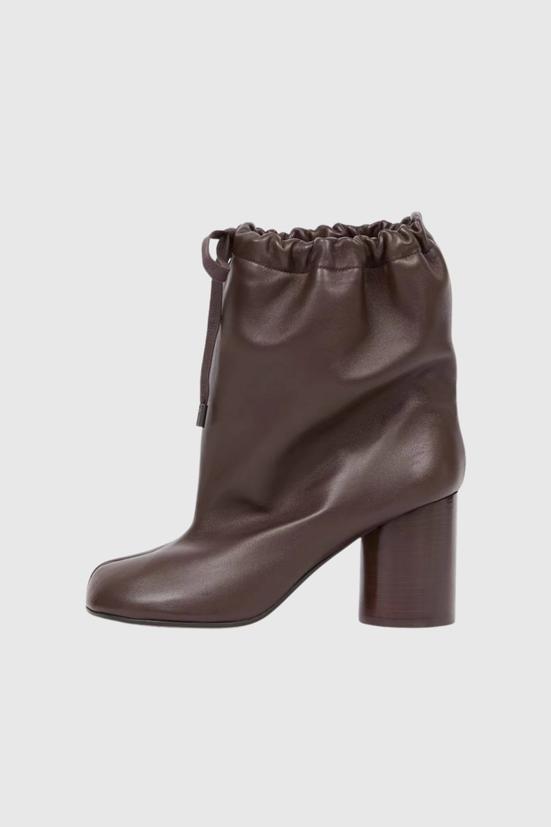 Gracefully Styled Boots for Any Occasion