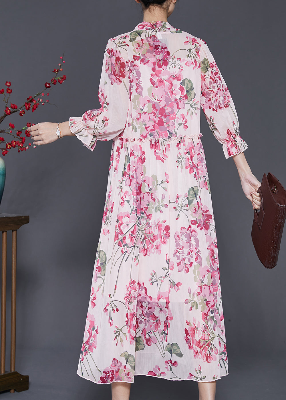 Sophisticated Dress with a Clean Classic Look