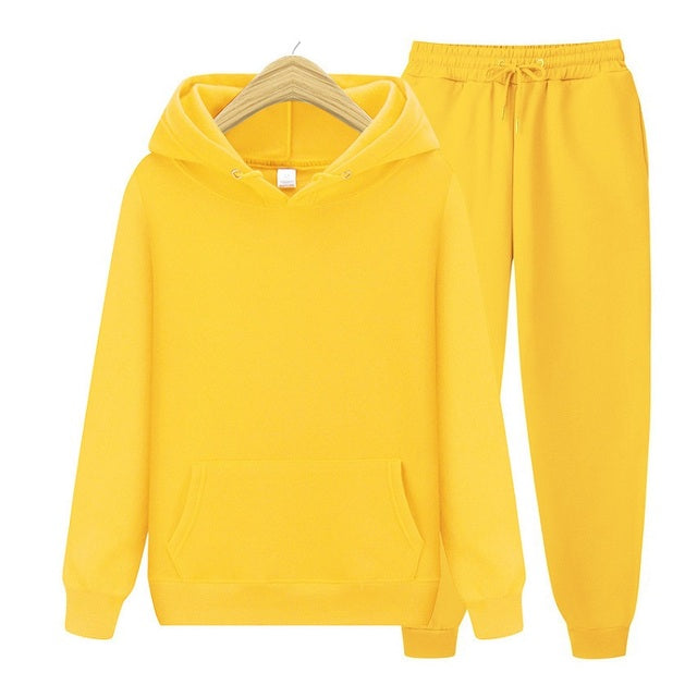 Classic Vintage Pullover with a Flattering Fit