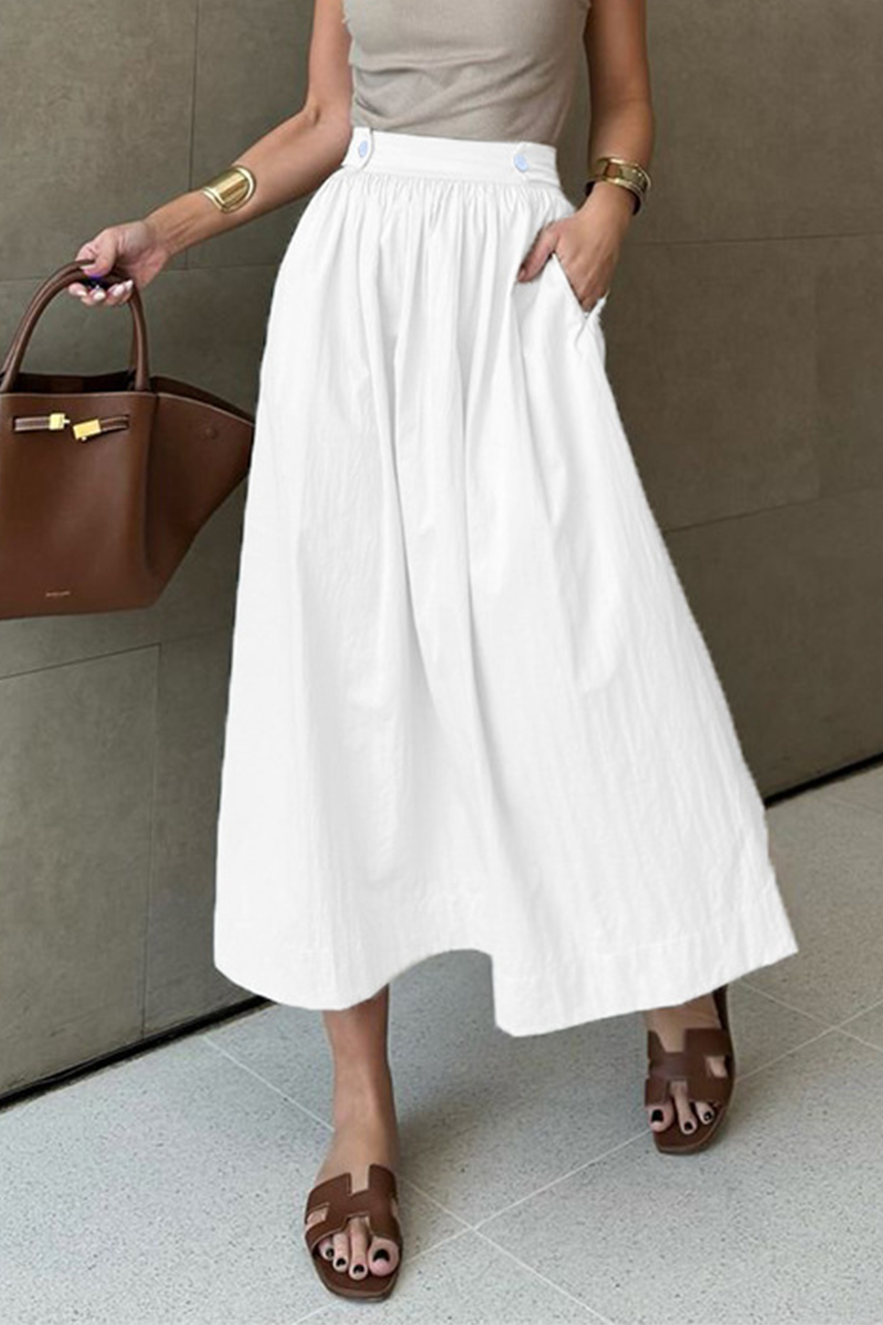 Well Tailored Garment with a Graceful Silhouette