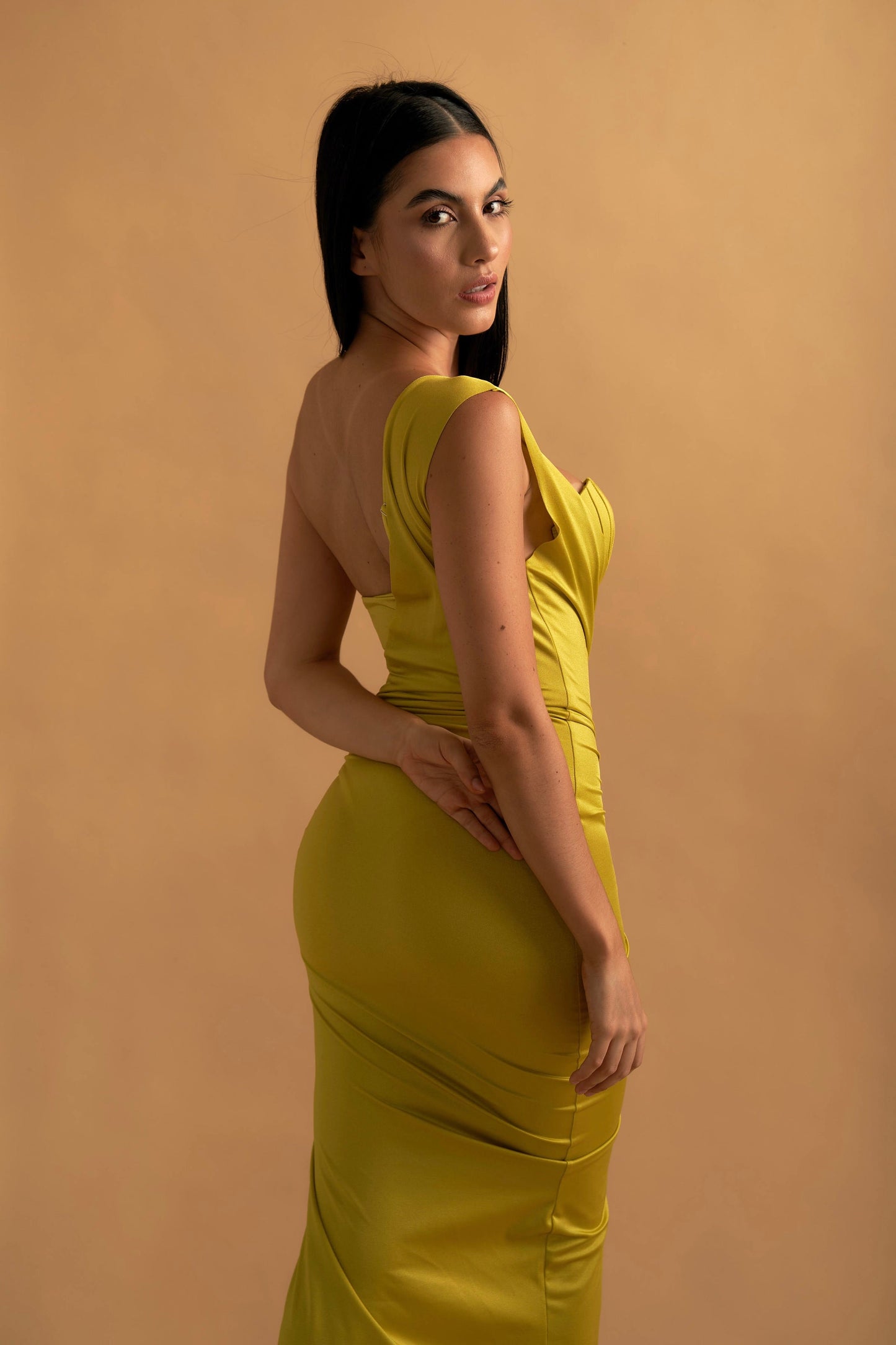 Gracefully Styled Garment for Any Occasion