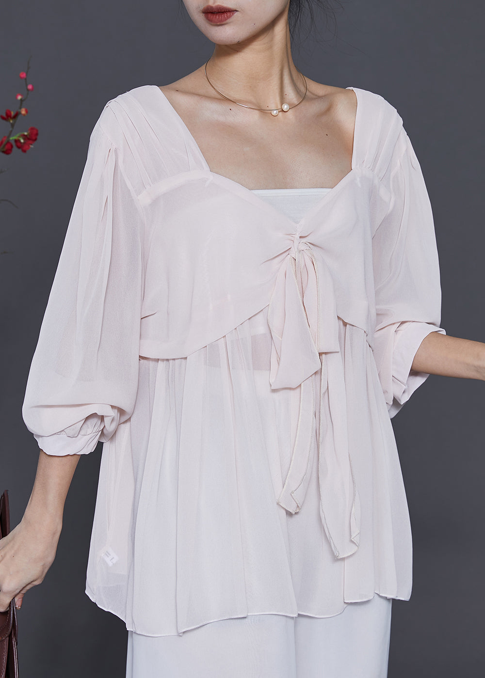 Classic Vintage Blouse with a Flattering Fit