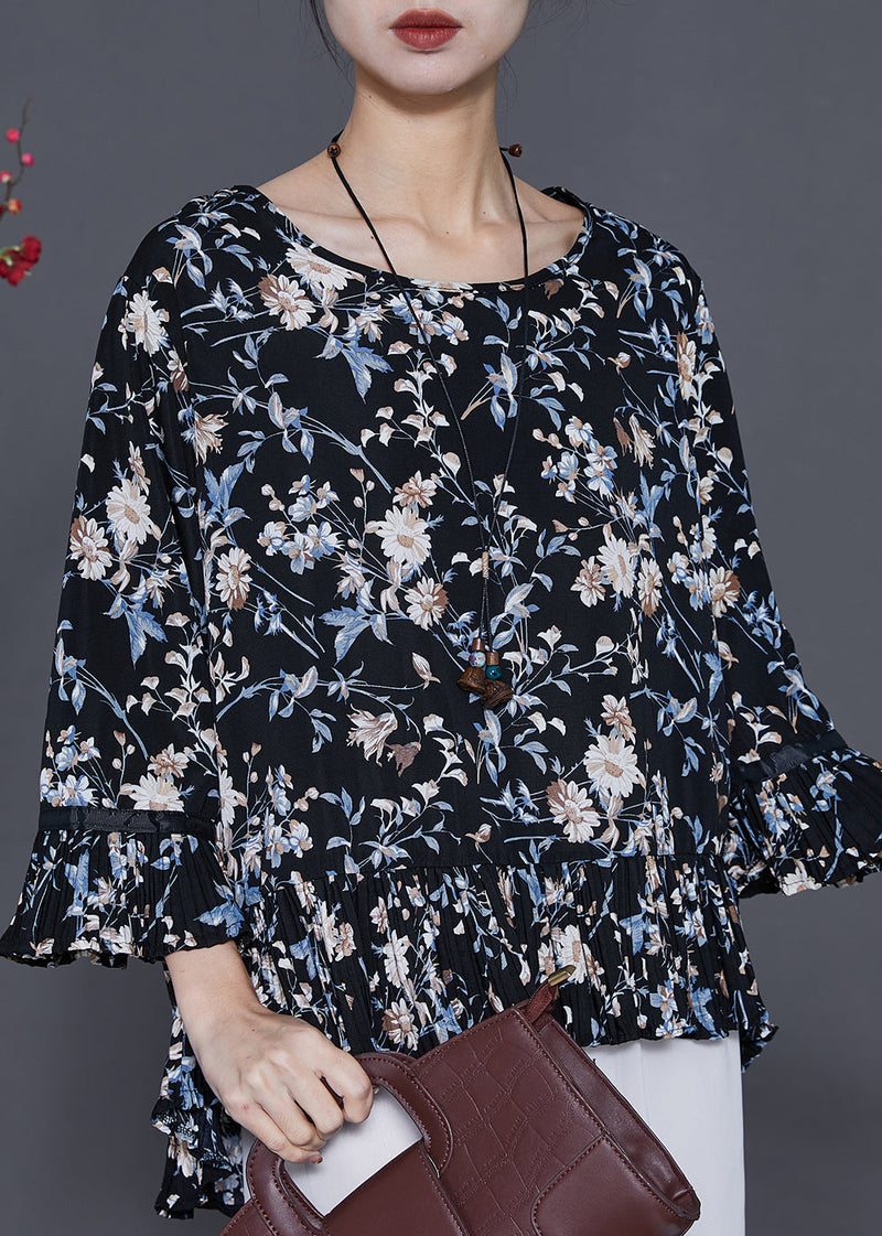 Beautifully Finished Blouse in a Timeless Design