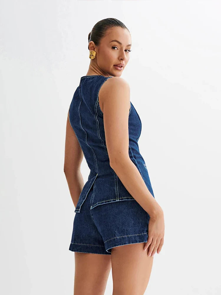 Classic Vintage & Enduringly Stylish Garment