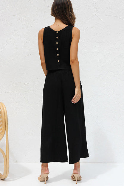 Classic Vintage Pants with a Flattering Fit