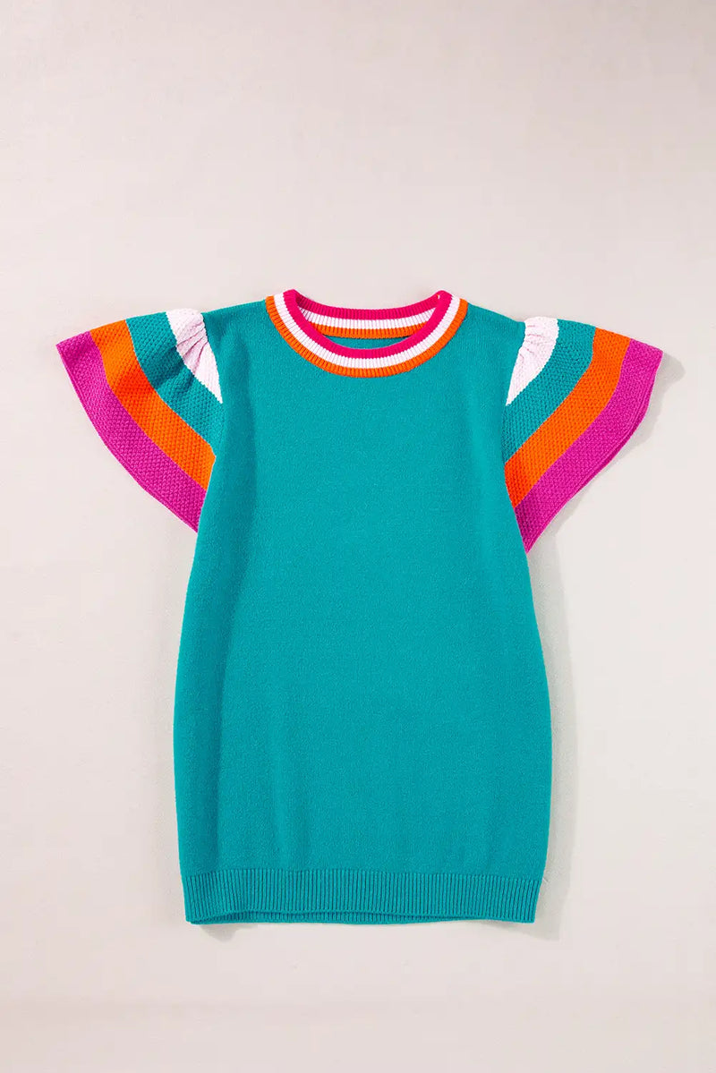 Classic Vintage Sweater with a Flattering Fit